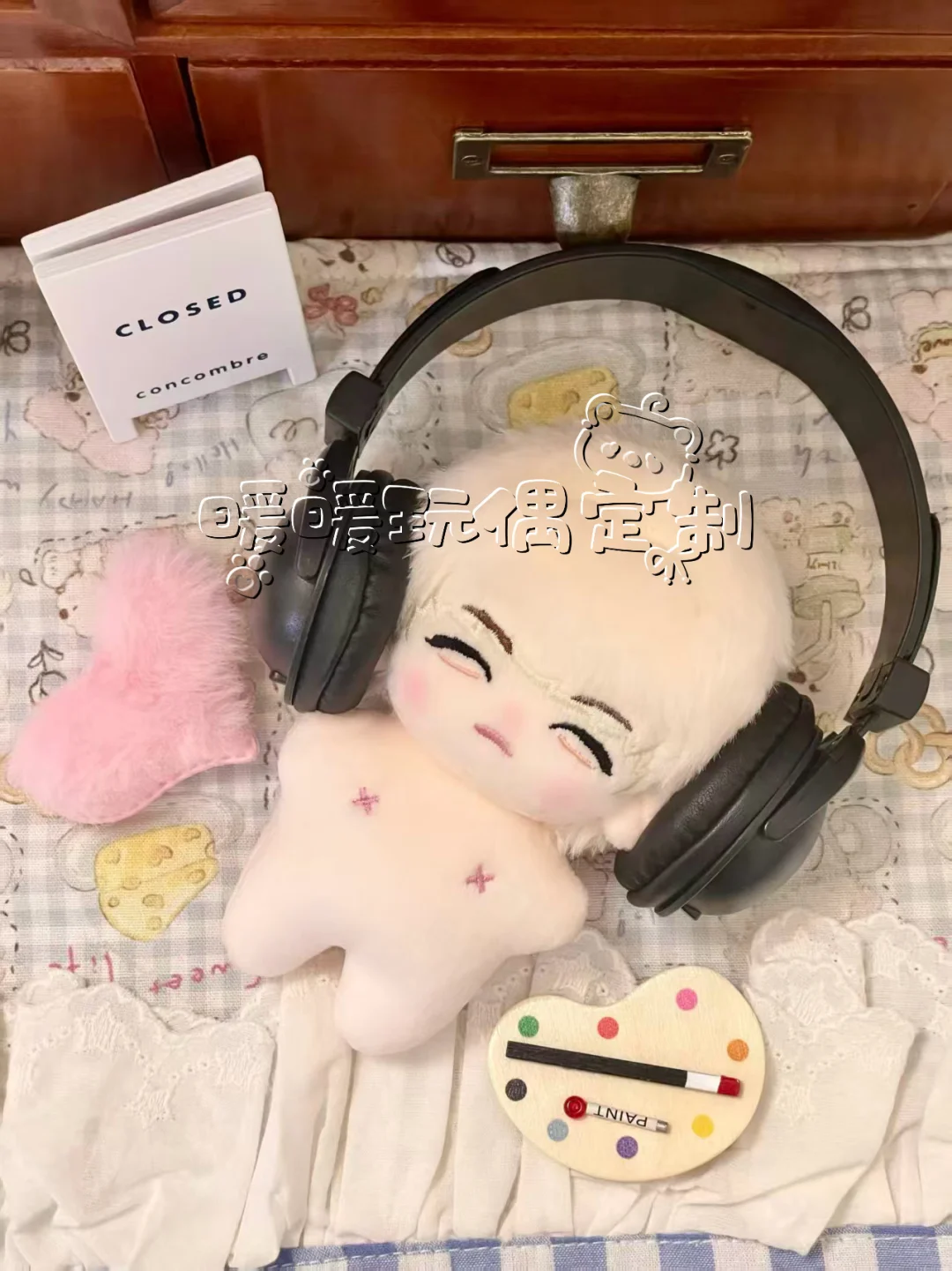 当表情包实体化！