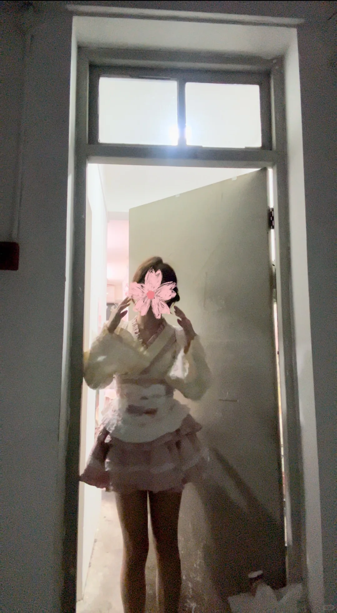 求助！女大拍成这样可以做服装类博主吗？