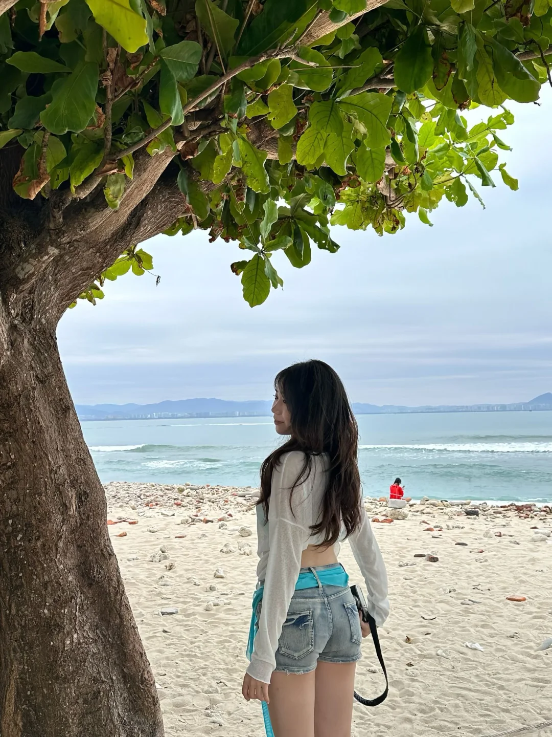 薄荷味的泳衣～在海边超自由耶✌️