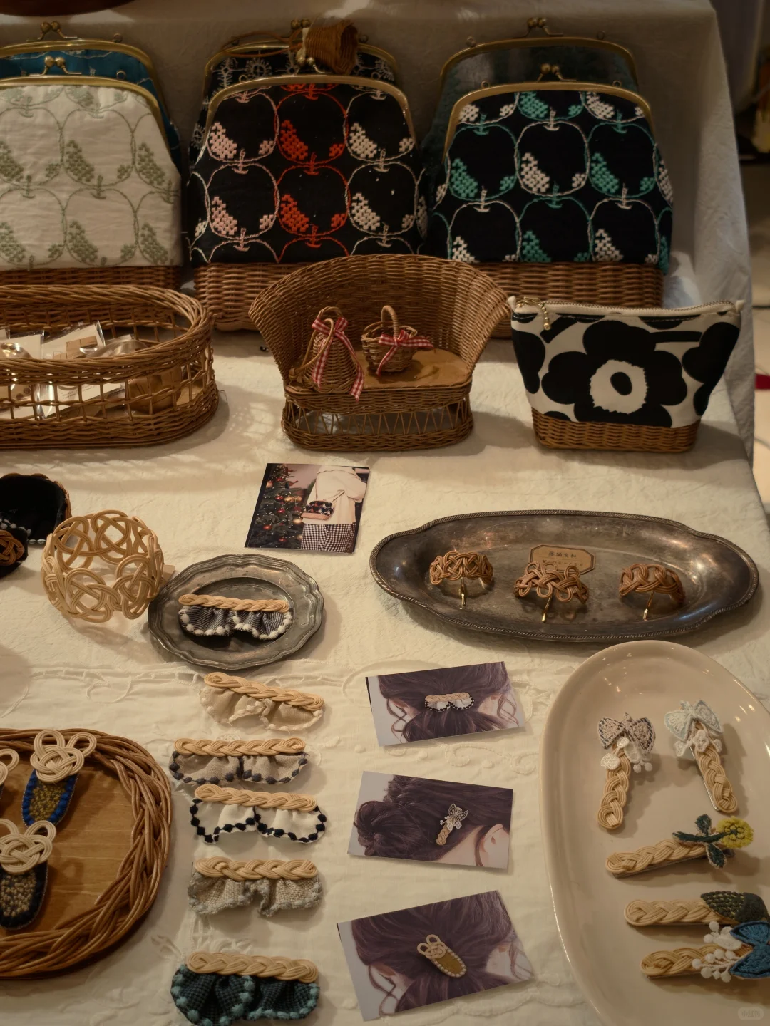 和女明星徐娇去了同一个市集🪞上海过森日