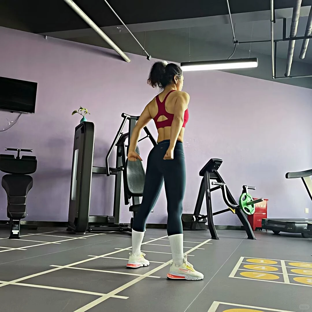 乌鲁木齐健身女私教 27年教学经验 专业认真