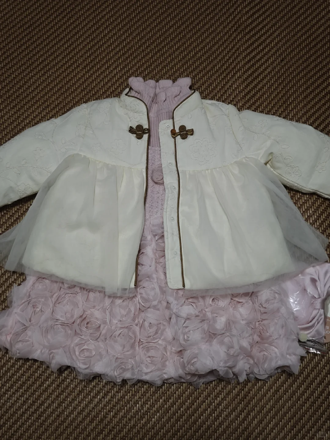 哪套周岁宴衣服好看