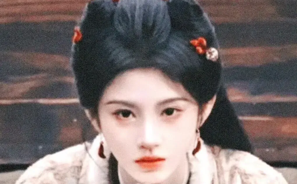 鞠婧祎|露芜衣的衣橱