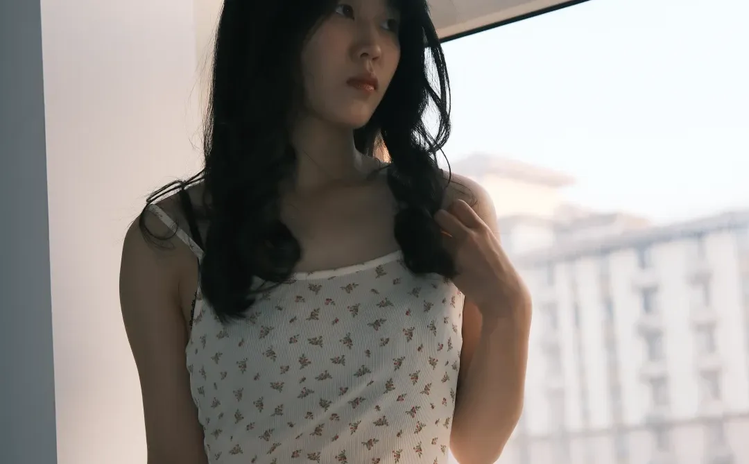 日系胶片｜轻私房纯欲少女写真🧼