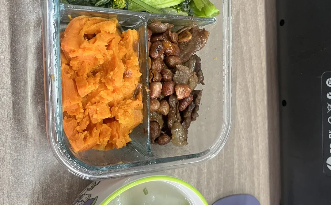 游泳日 ｜ 好久没游了、今天游的很爽