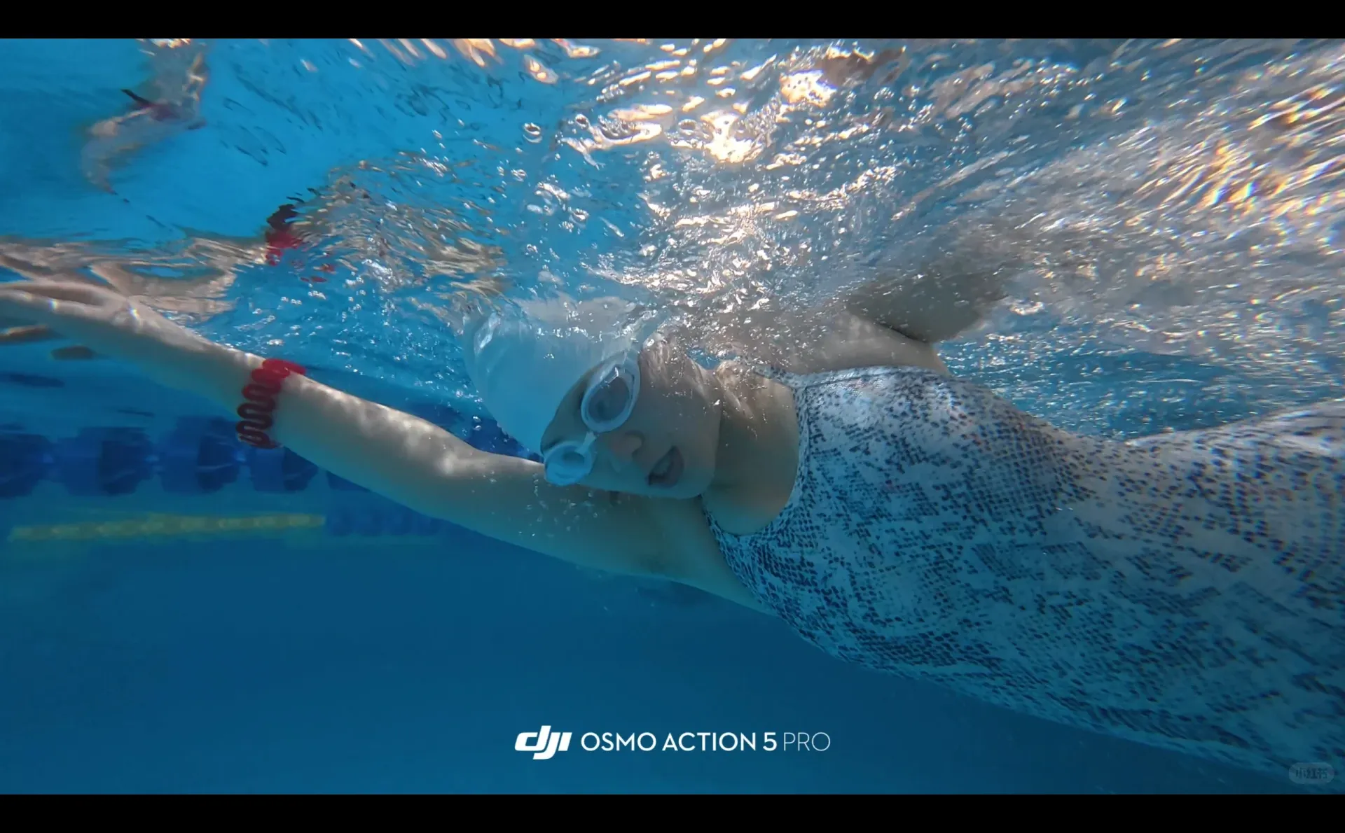 水里才是我的主场🏊🏻‍♀️