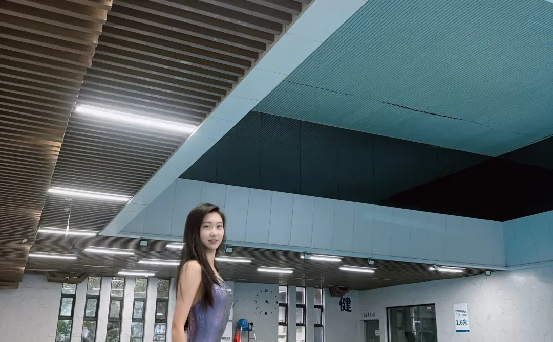 电子科大女研｜冬泳快乐😄