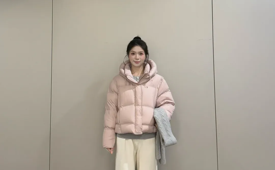 粉色羽绒服➕休闲裤 韩系保暖穿搭～