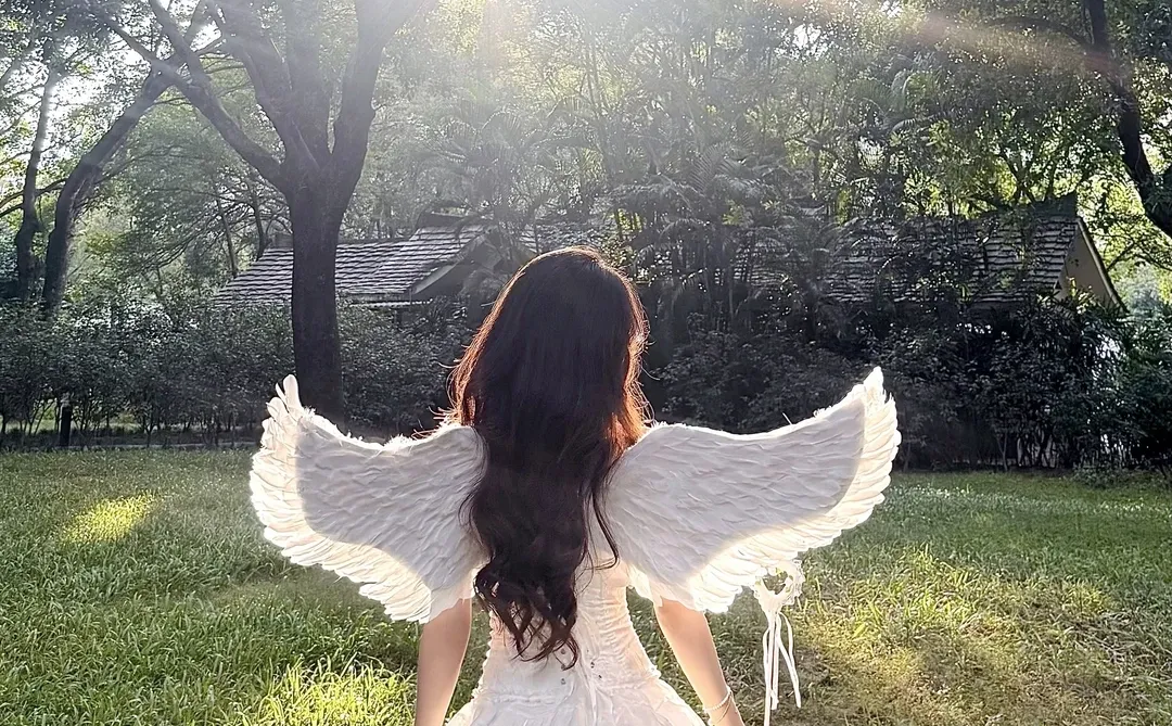 ᨳ⁺˳⊹天使降臨⊹ ⁺ ♡̴.⋆ ‧𝑨𝒏𝒈𝒆𝒍🪽