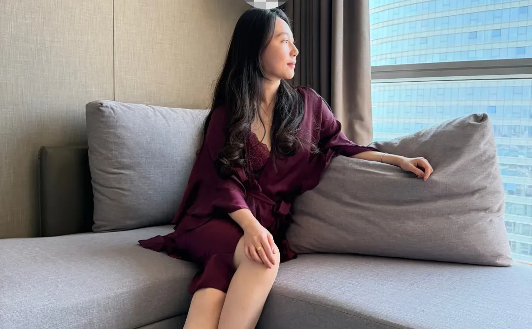 紫裙可真是风情万种啊