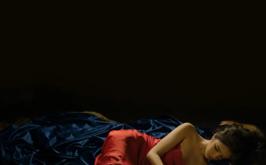 性感撩人的私房写真🌹氛围感直接拉满好吗