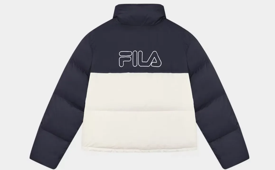 斐乐全新羽绒服（女）S码