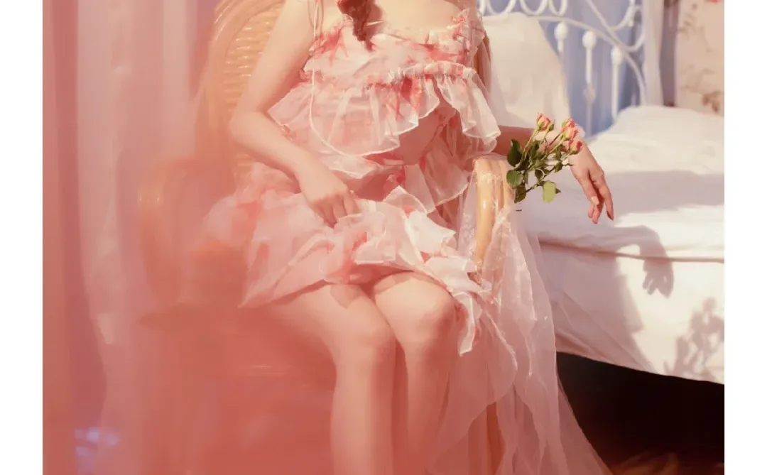 拍了个私人定制版的轻私房写真😋