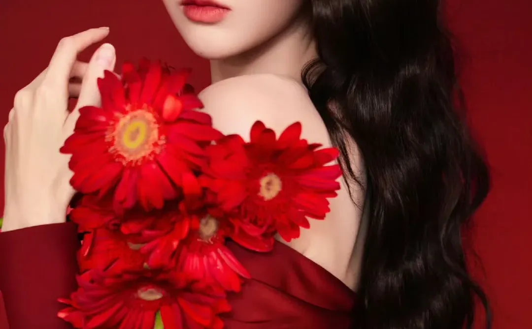 光是氛围感的尽头～人间天使王玉雯