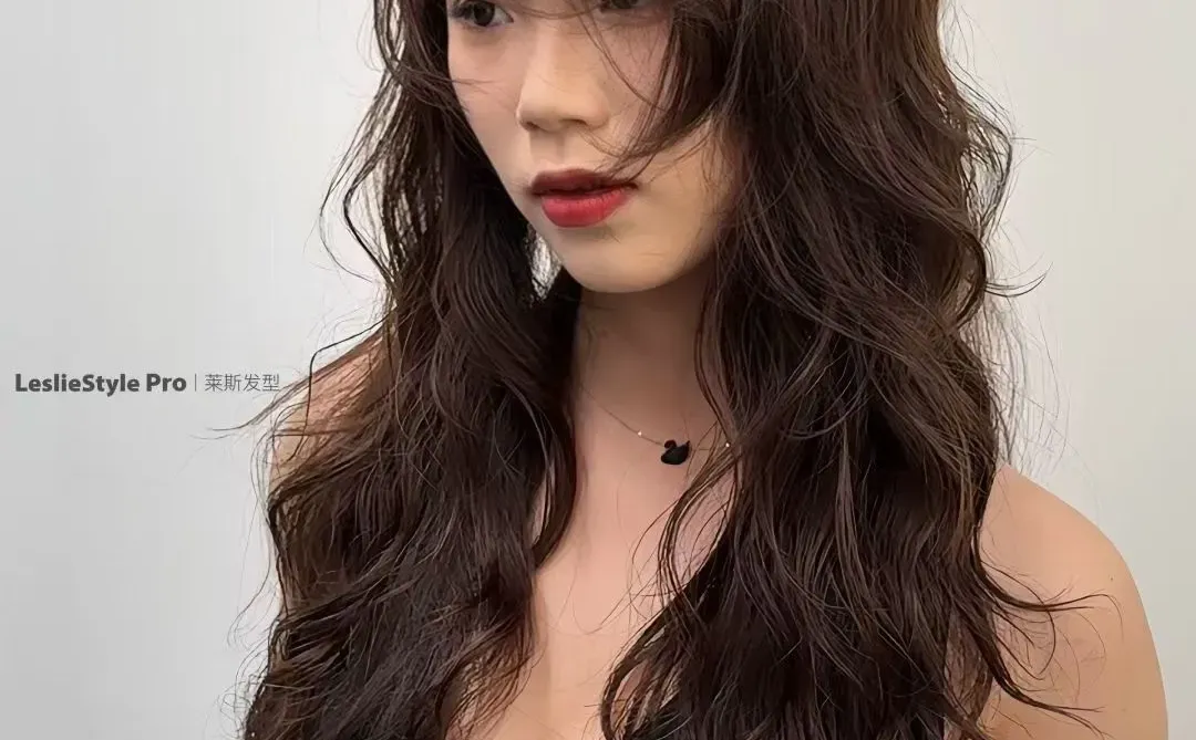 这款发色yyds～卷卷的超好看！