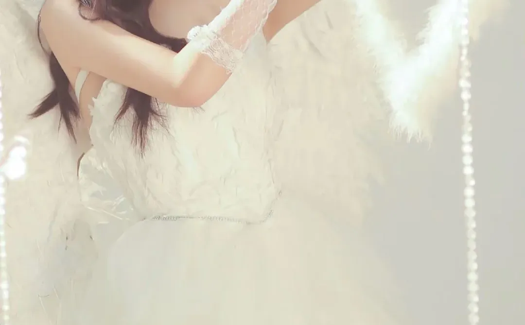 𝑨𝒏𝒈𝒆𝒍🤍天使降临