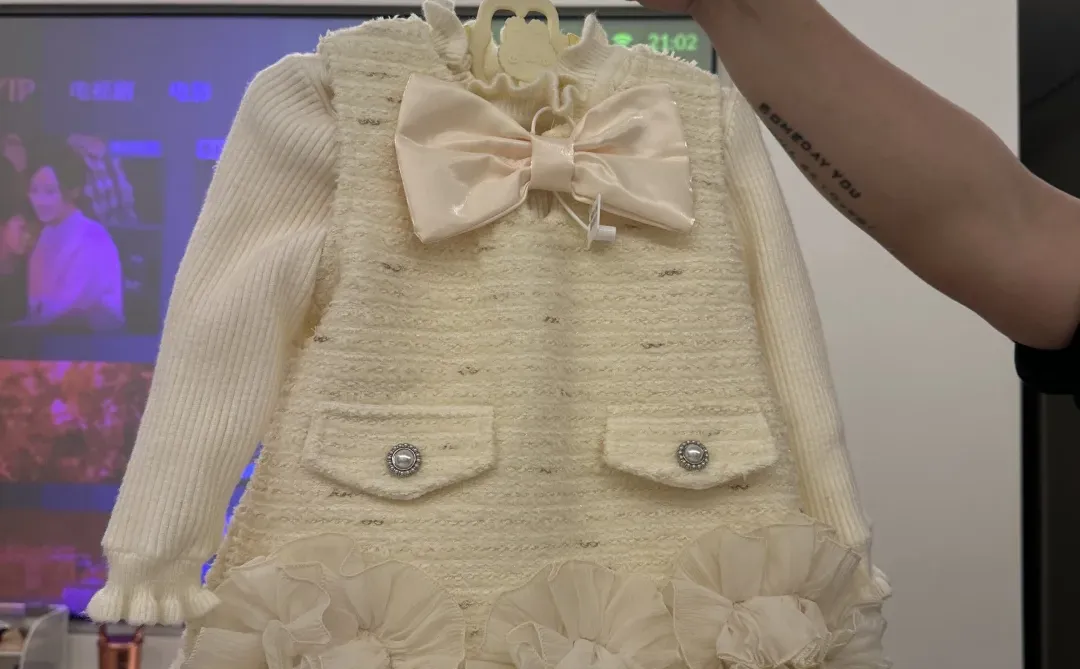 姨姨们 周岁裙极限三选一😊