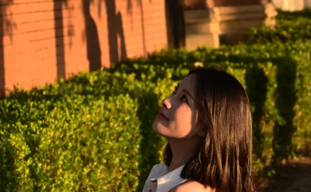 小小的脸蛋儿上大大的五官😍