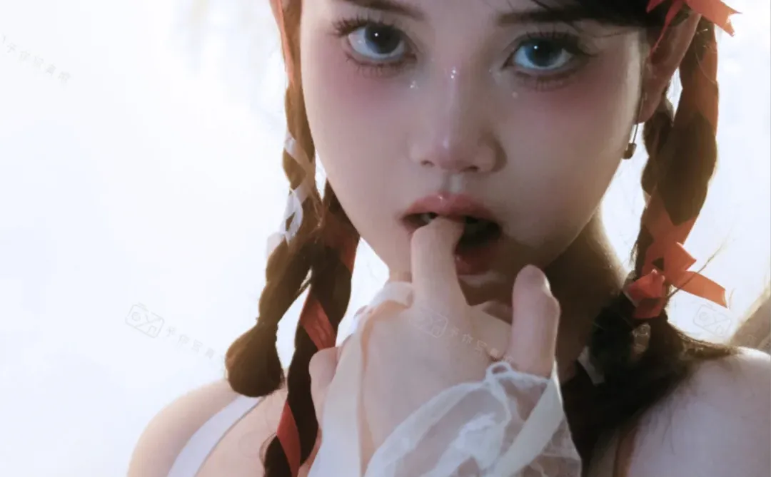 我以天使之名 行怪诞之事|怪诞天使写真