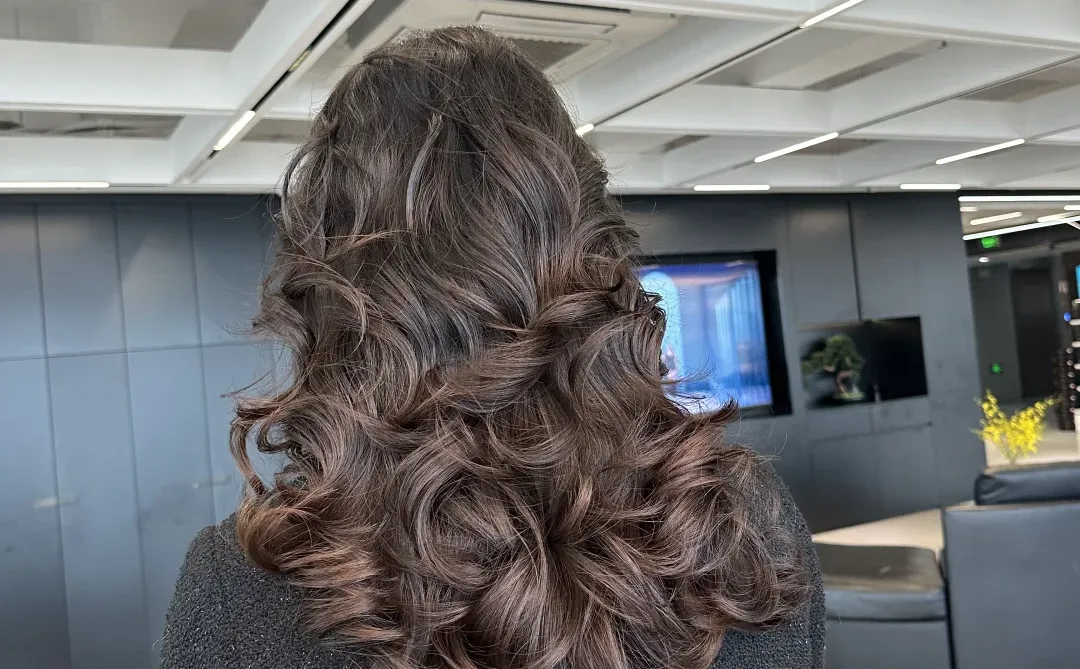 方圆脸女生都给我去烫！！！！！烫一次美一年