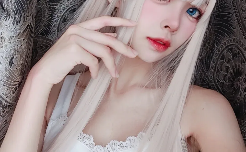 虽然没有翅膀，可是她是小天使诶