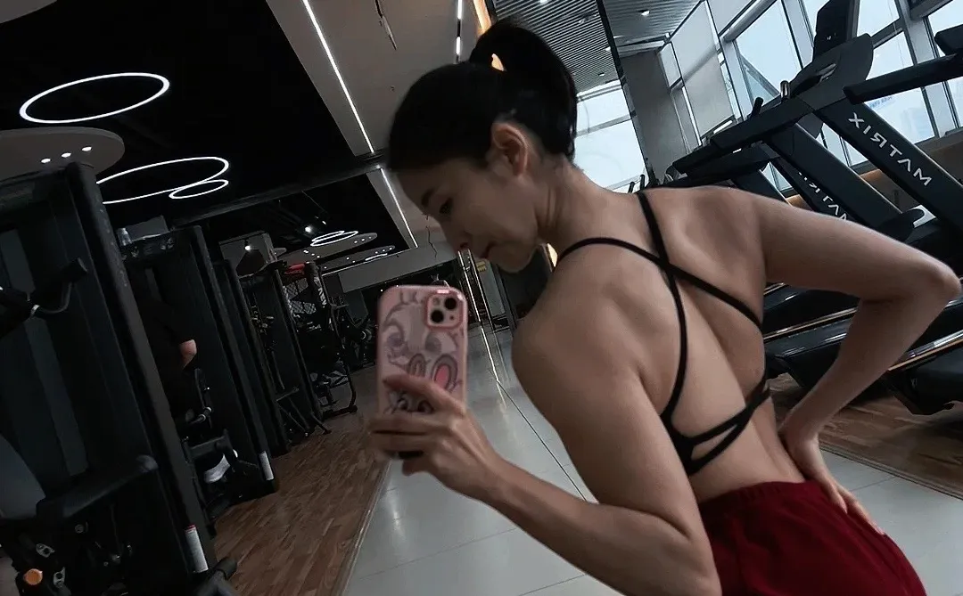 崇州女教练、找健身搭子、崇州找训练搭子