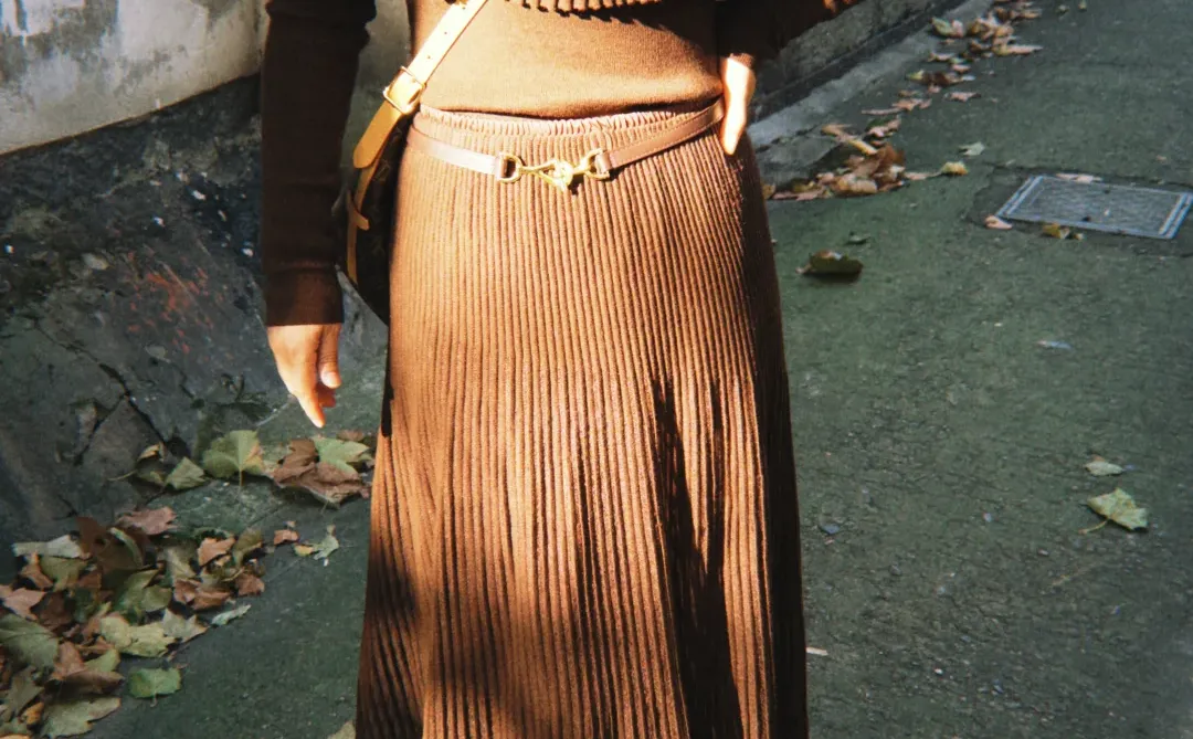 “妈妈”这个身份，绑架了她22年