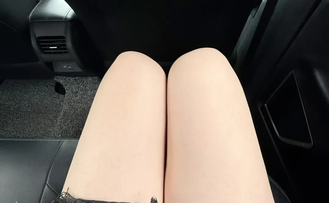 穿短裤裆部鼓鼓的，看着比男的还大