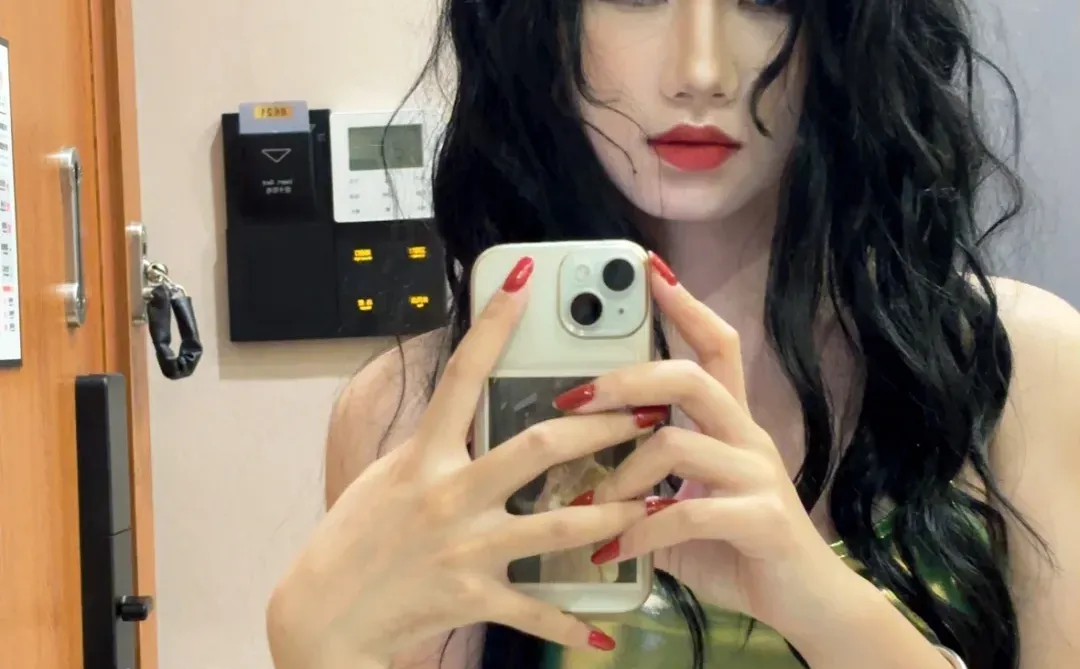 猜猜我出的是谁？