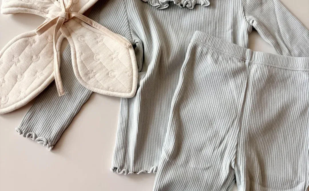 Anniewin 女宝的“云朵穿搭”☁️