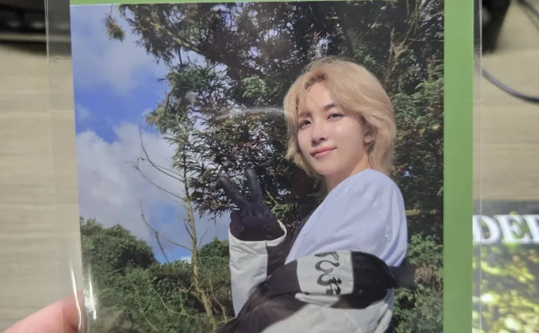 出SEVENTEEN尹净汉写真集