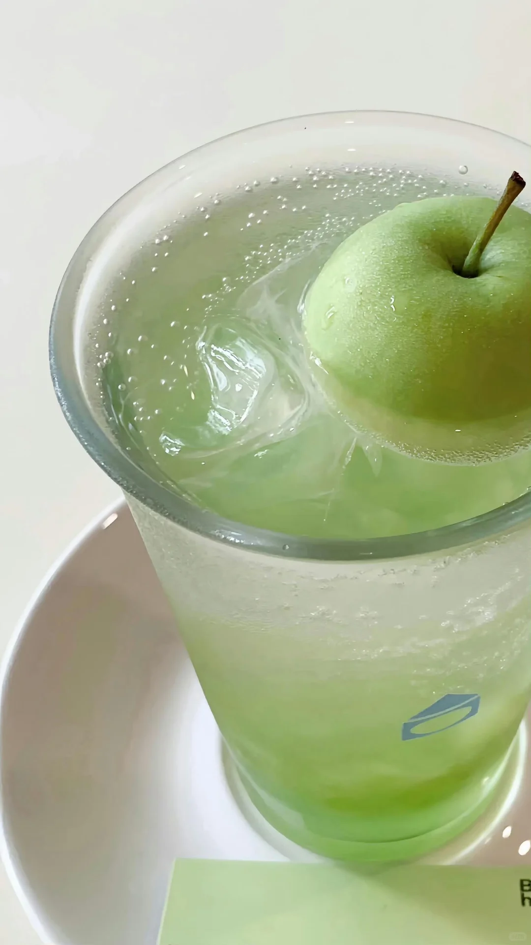 𝙒𝙚𝘾𝙝𝙖𝙩｜韩系ins小众壁纸