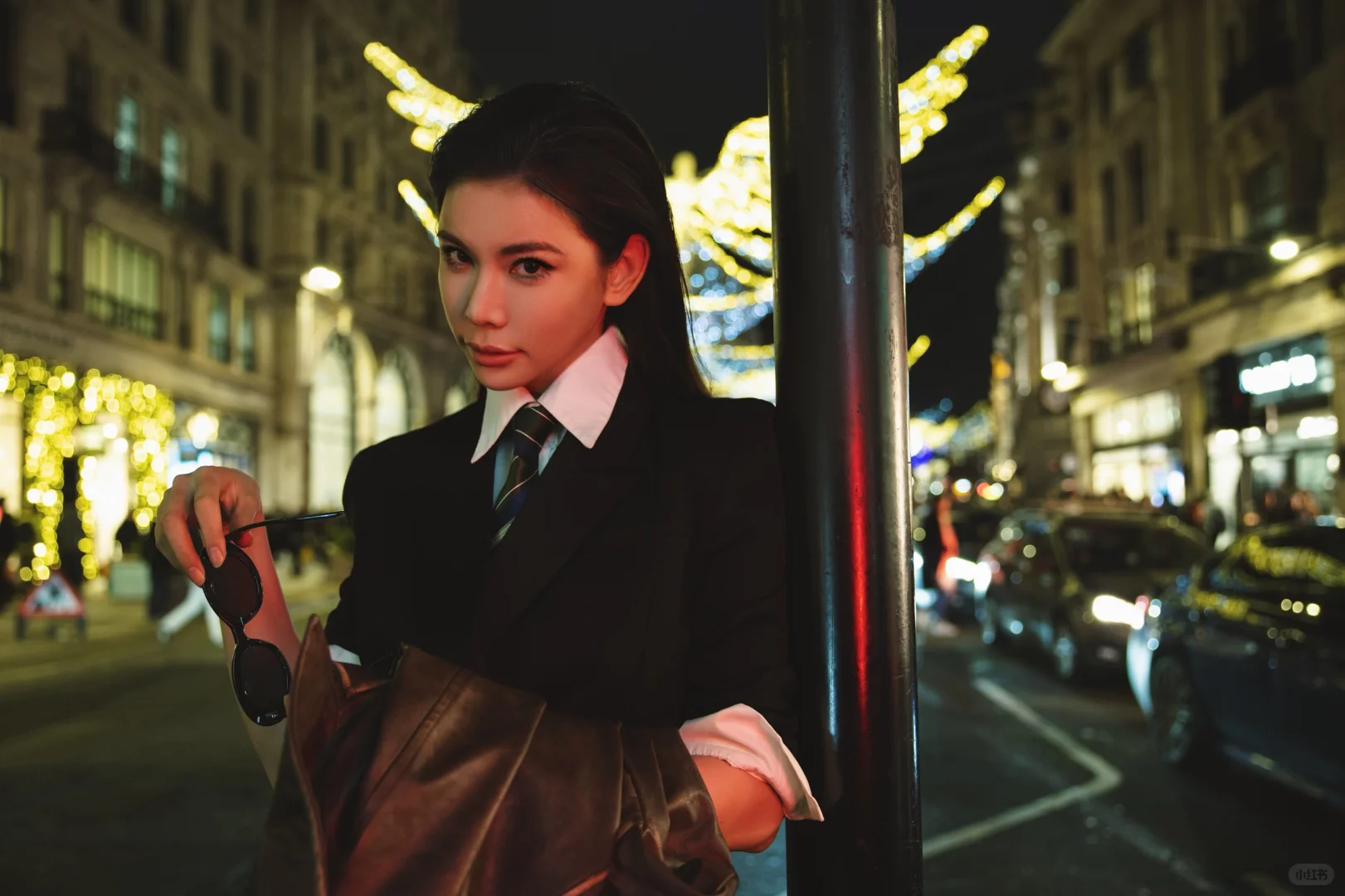 做同款张凌赫女人