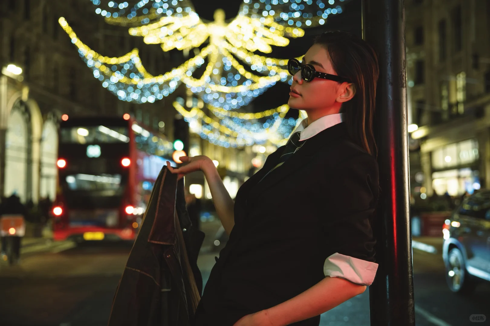 做同款张凌赫女人