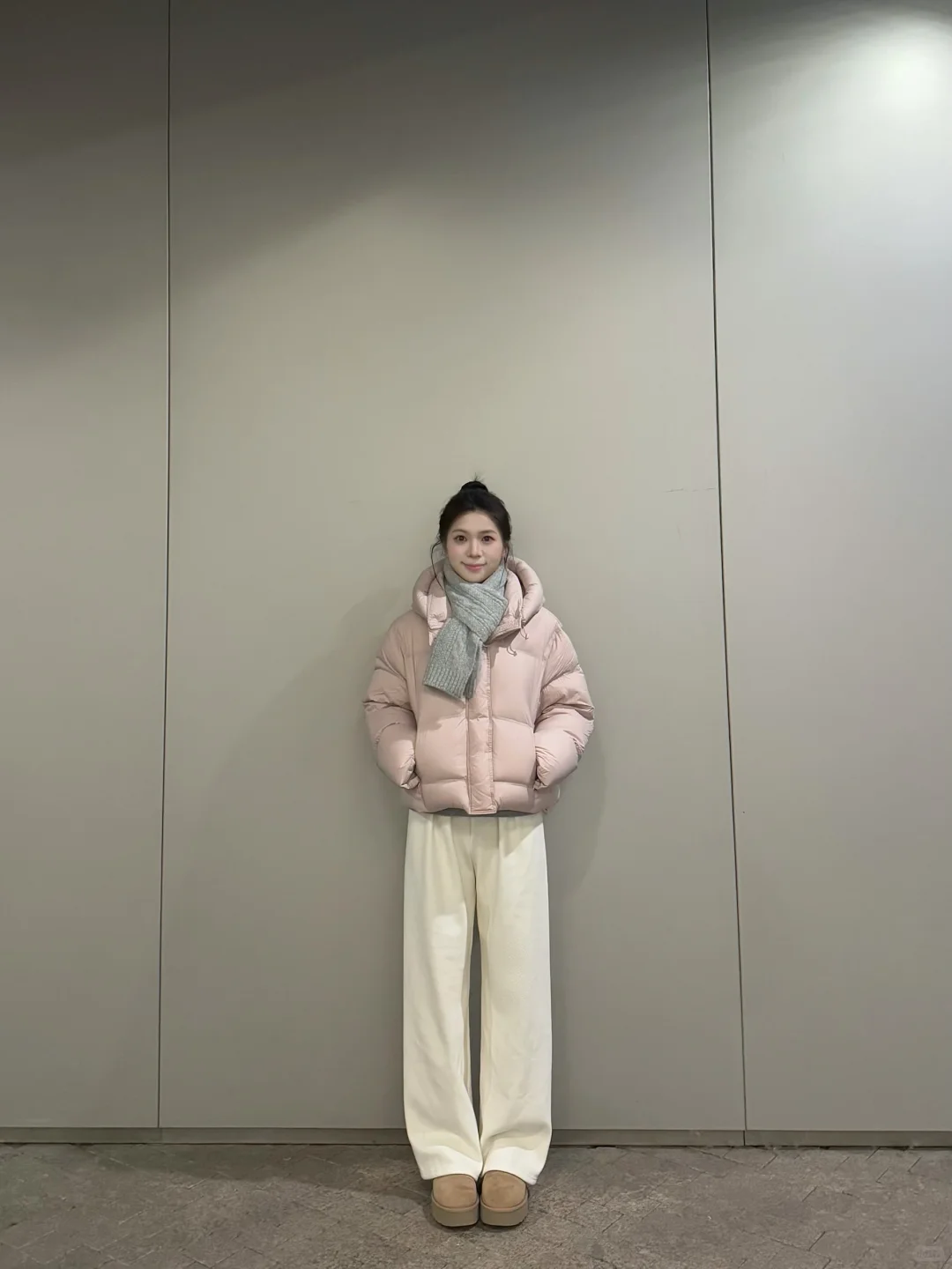 粉色羽绒服➕休闲裤 韩系保暖穿搭～