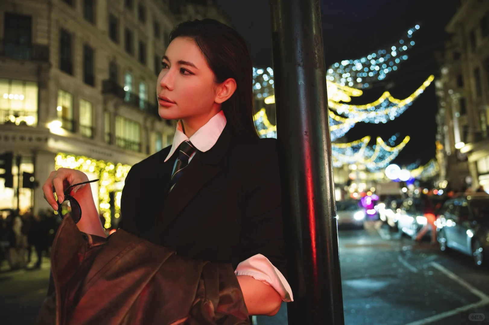 做同款张凌赫女人