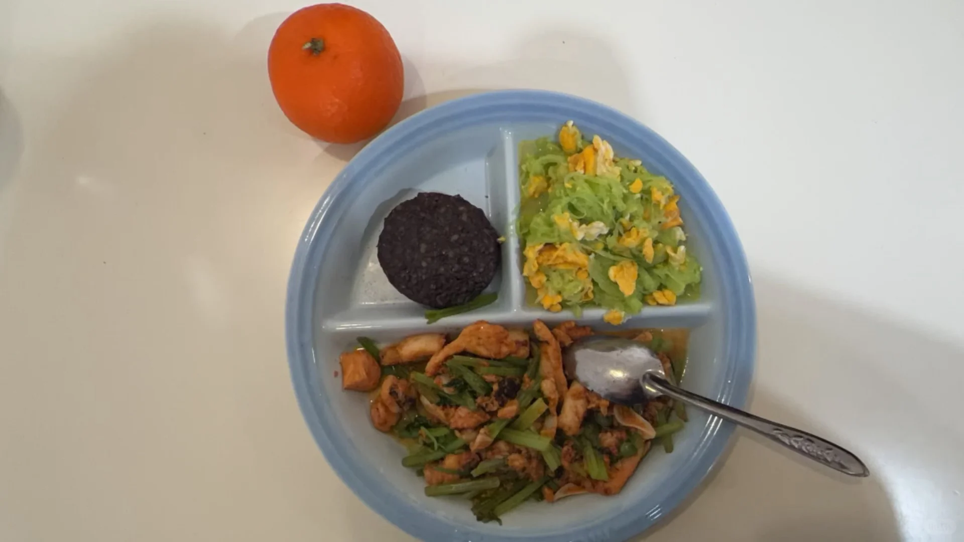 95后，临床女医生，忙忙碌碌。