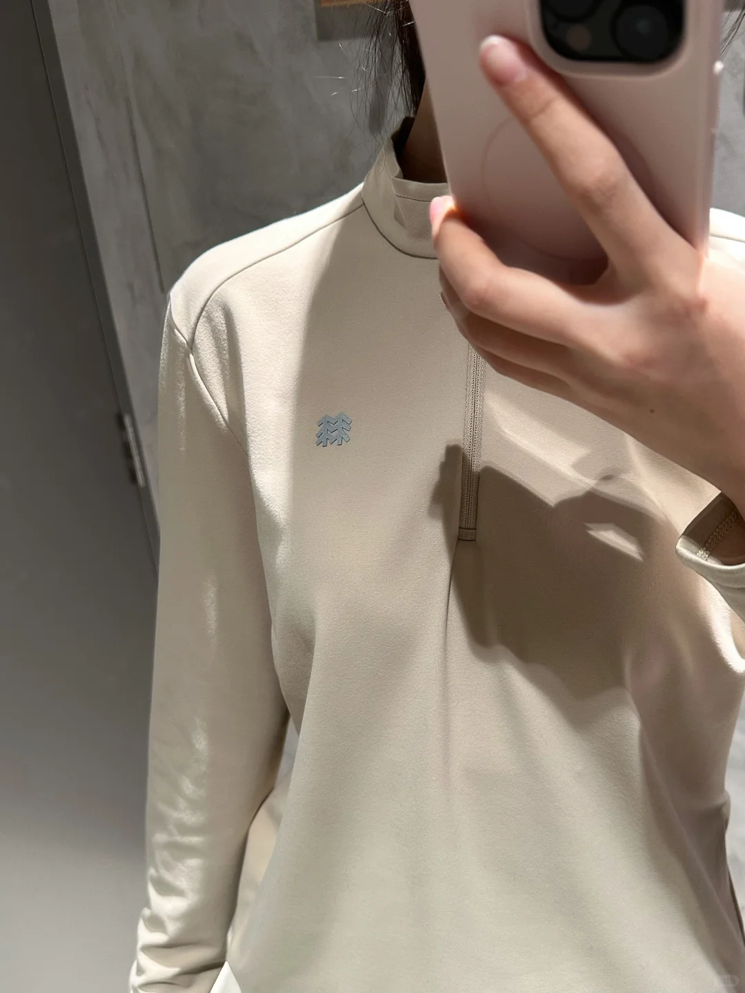 可隆新品女士上衣