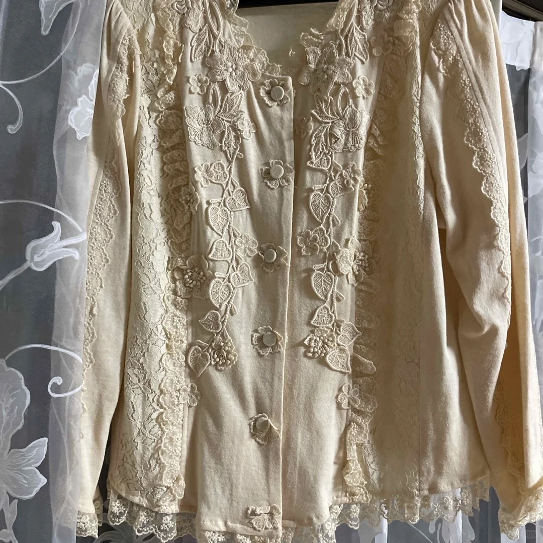 vintage日产立体花朵蕾丝套装 上衣