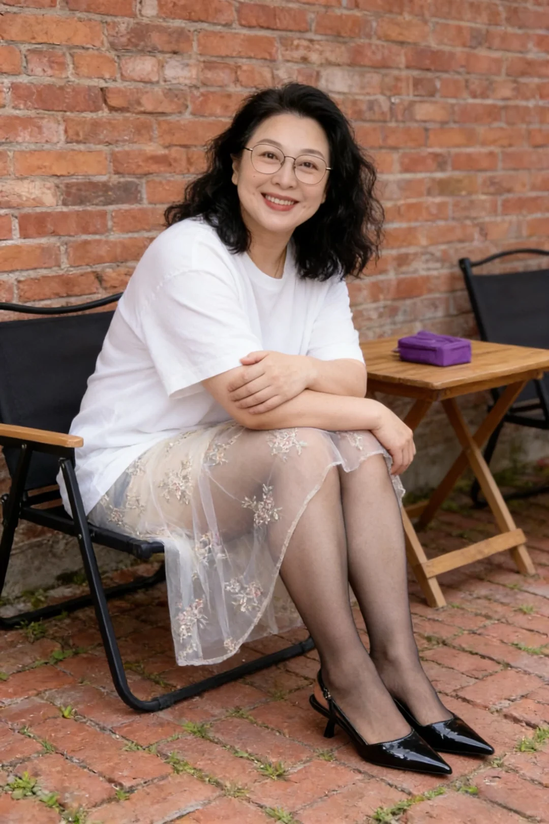 温柔是底色，清醒是内核