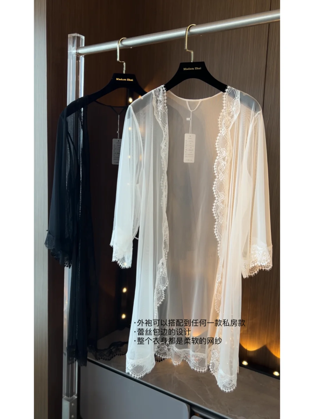 “现实如山，而你浪漫如云”