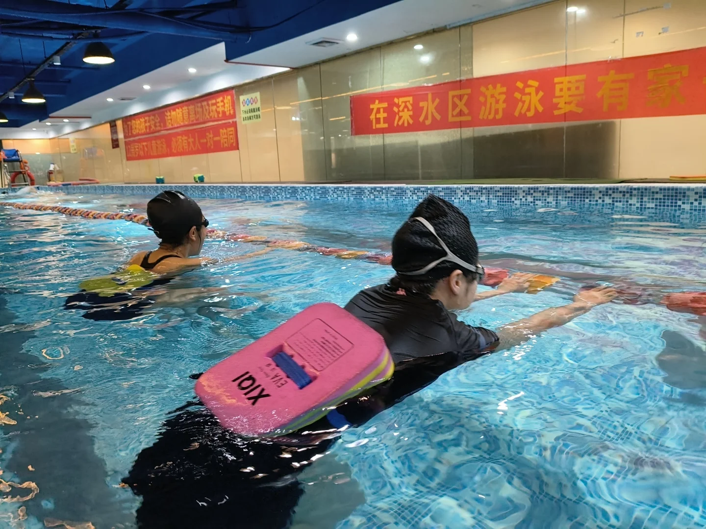 广州游泳女教练包学会🌟赠送游泳+健身