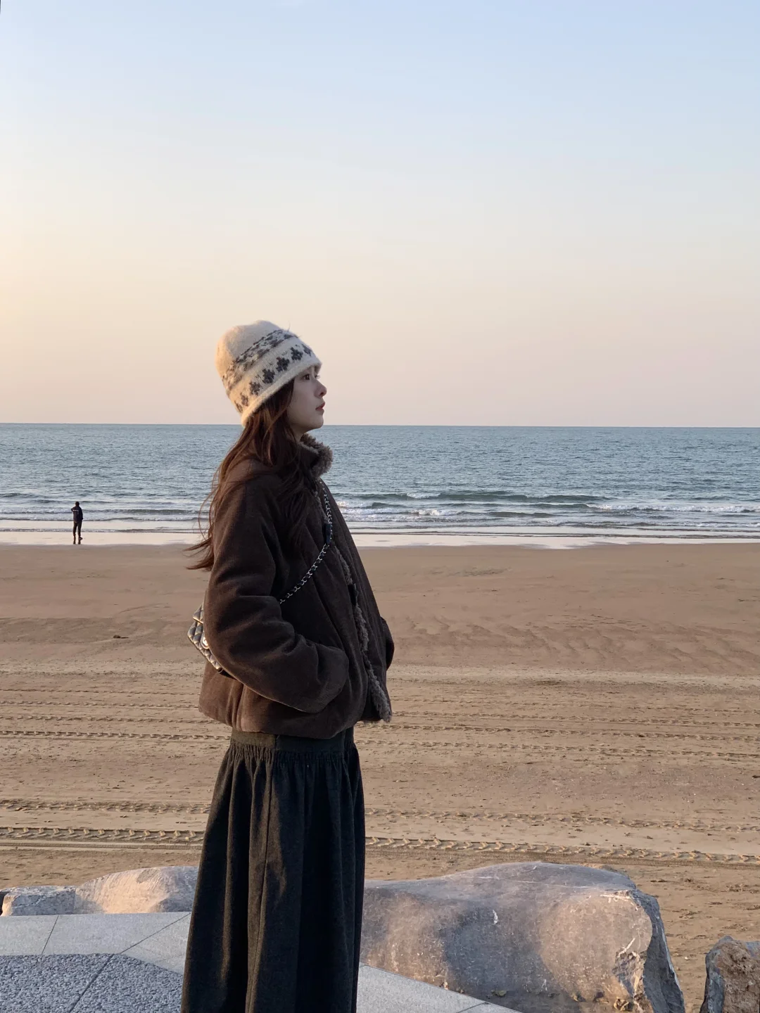 冬天的海边真的好适合松弛感穿搭