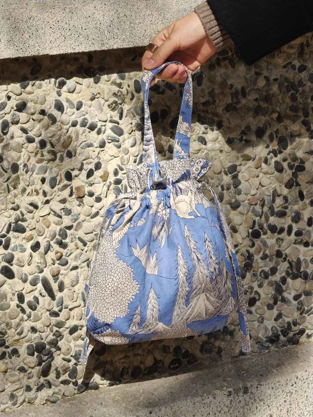 和女明星徐娇去了同一个市集🪞上海过森日