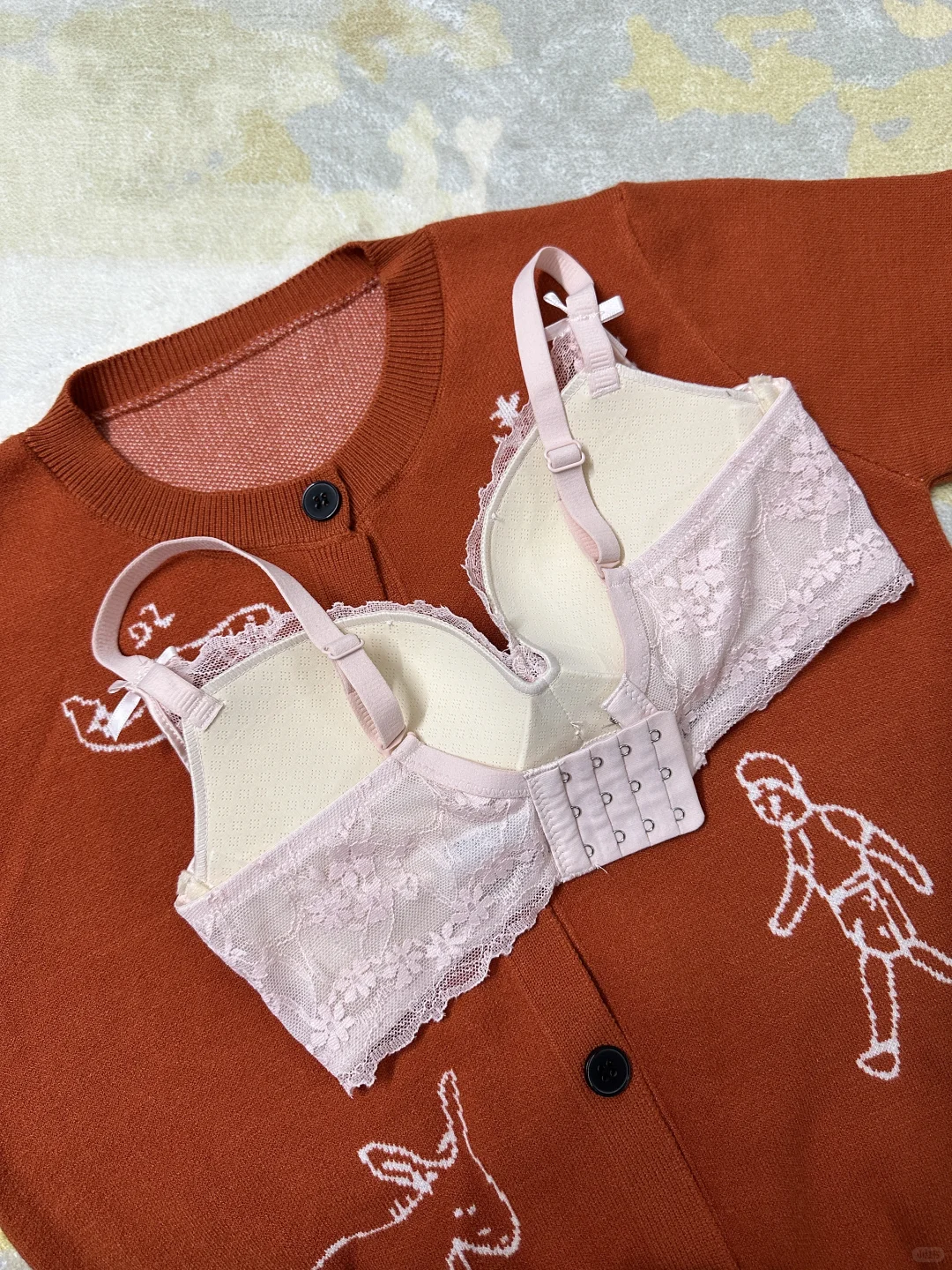 秋冬氛围感！小胸穿蕾丝内衣真的好温柔