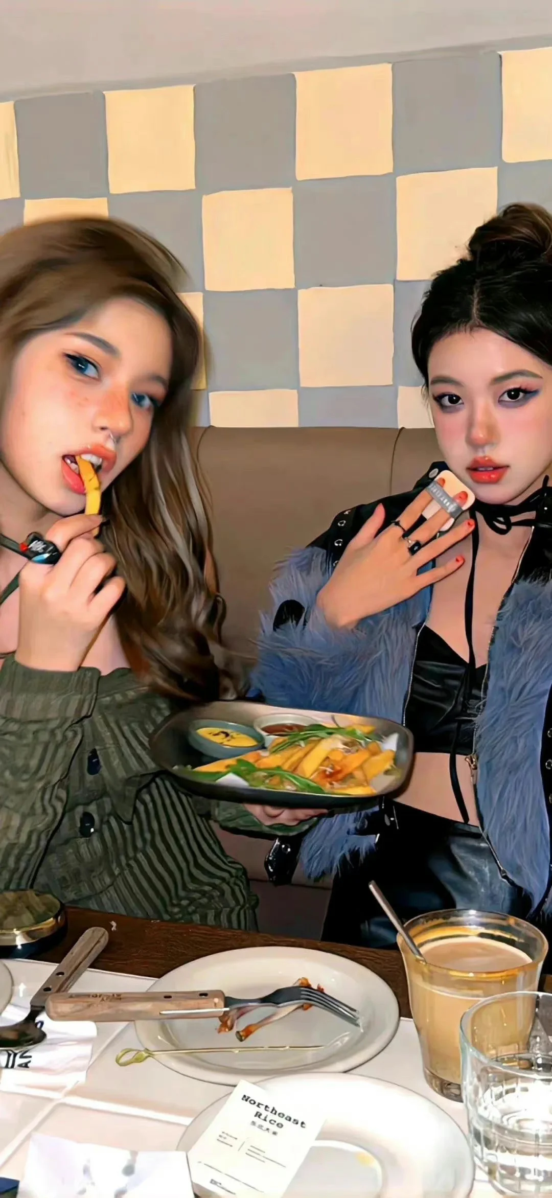 𝐒𝐡𝐚𝐫𝐞 | ins风全屏壁纸