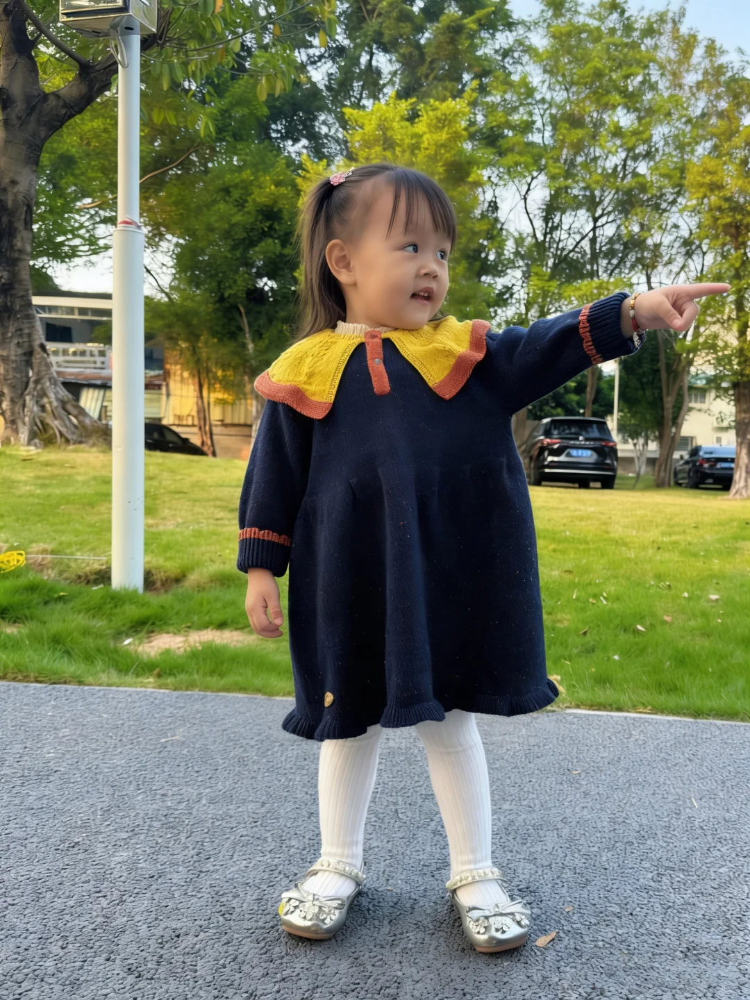 圣诞氛围被这条小裙子拿捏了🎄