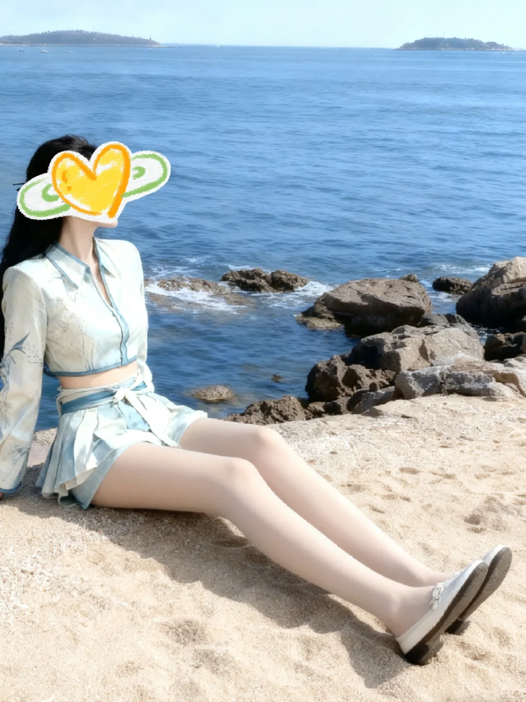 青岛海边出片啦～光腿神器是真抗风啊！