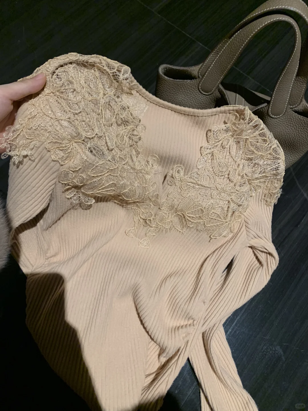 今年冬天剪吊牌最快的一件打底！