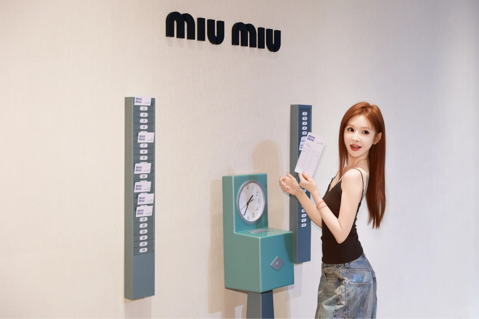 👯俺终究还是穿上了miumiu围裙！